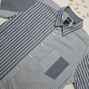 JF J.Ferrar Mens Striped Slim Fit‎ Short Sleeve Button Up Shirt Gray White